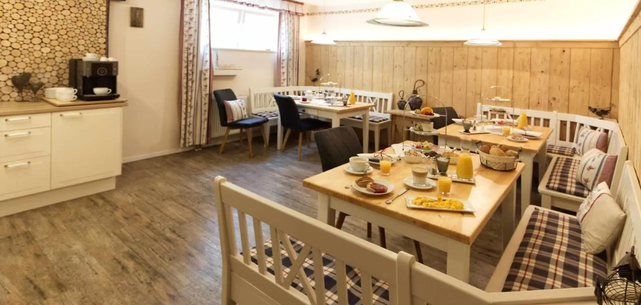 Gaestehaus Zehmerhof Bei Erding Walpertskirchen Gæstehus