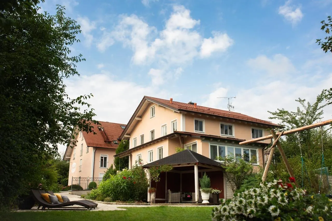 Gaestehaus Zehmerhof Bei Erding Walpertskirchen 0*,  Tyskland