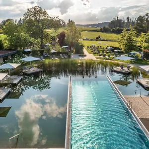 Stemp Wellnessresort 4 Sterne Superior Hotel