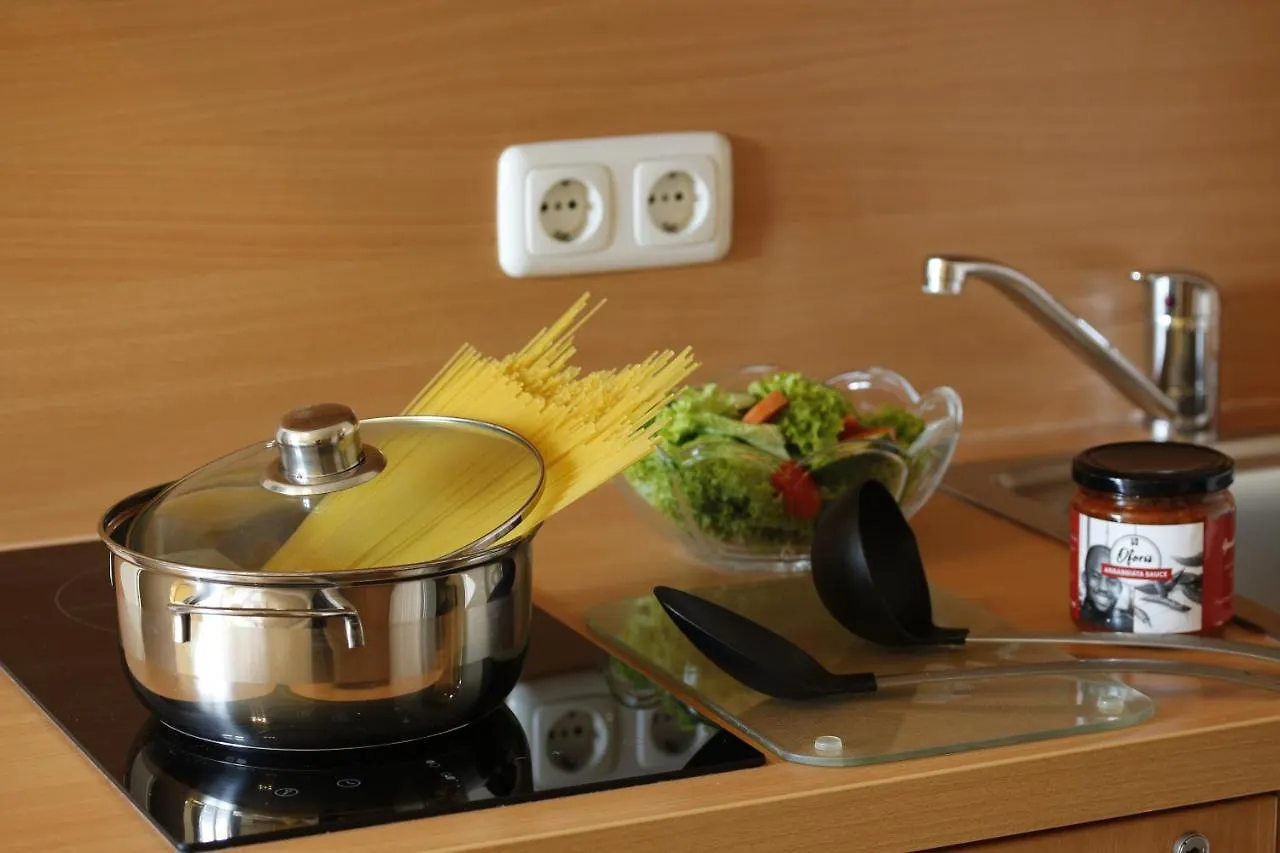 Guest house Gastehaus Zehmerhof Hotel Walpertskirchen Germany