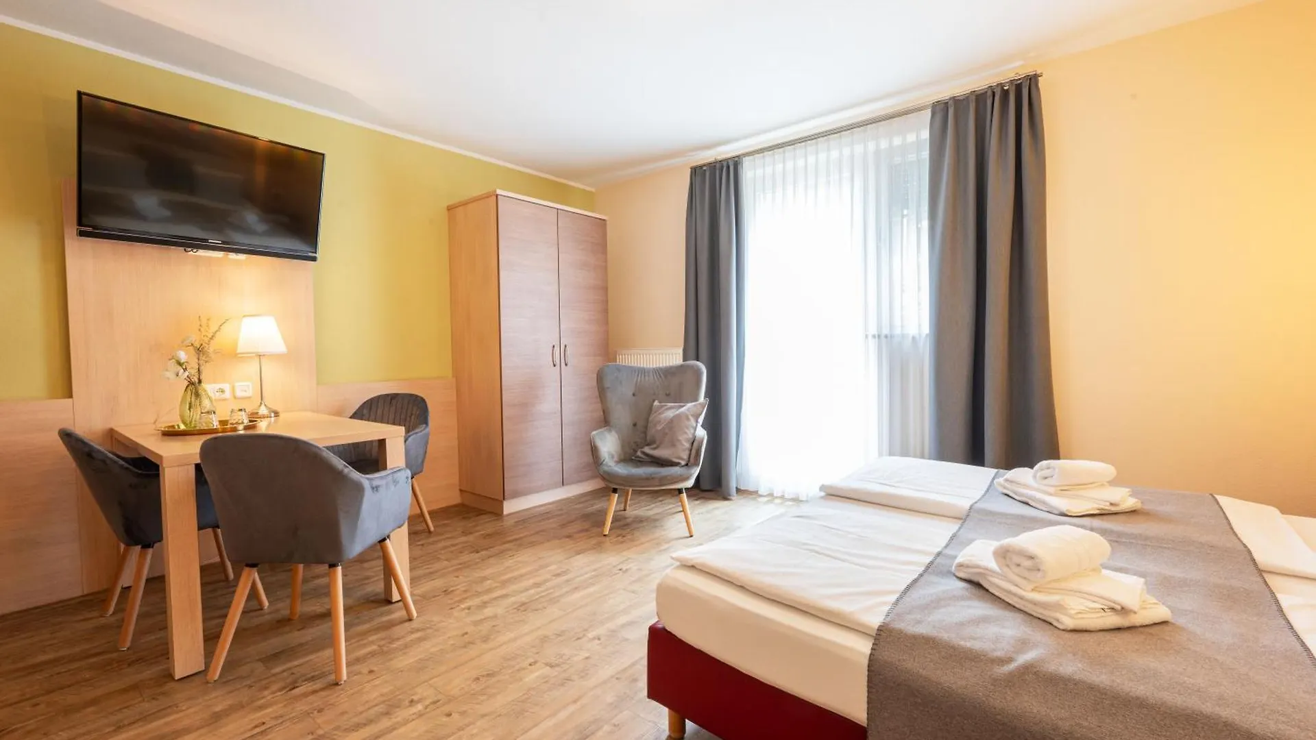 Gaestehaus Zehmerhof Bei Erding Walpertskirchen Vendégház
