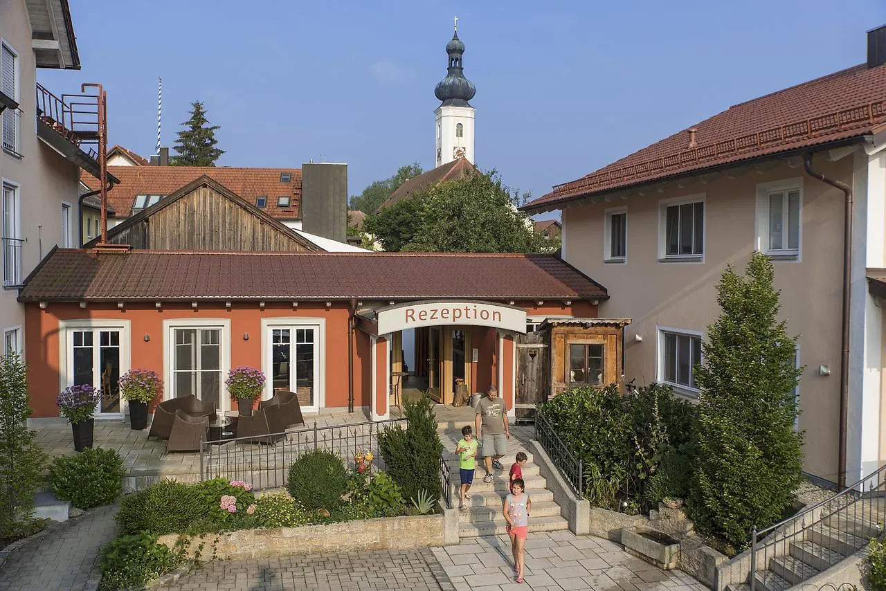 Gasthof Gästehaus Zehmerhof bei Erding Walpertskirchen Deutschland